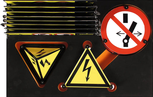 SATZ SICHERHEITS – UND WARNSCHILDER HIGH-VOLTAGE EINLAGE KRAFTWERK