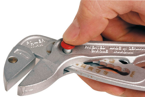 SCHWEDISCH-ECKROHRZANGE 1-1/2", 420 MM KRAFTWERK