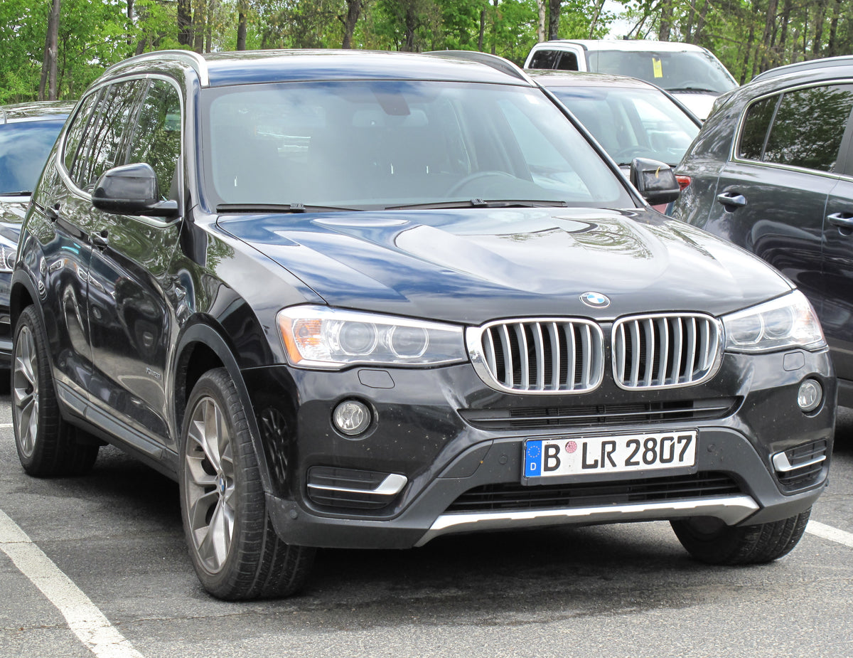 Beispielfahrzeug BMW X3; Fahrzeug nicht im Lieferumfang