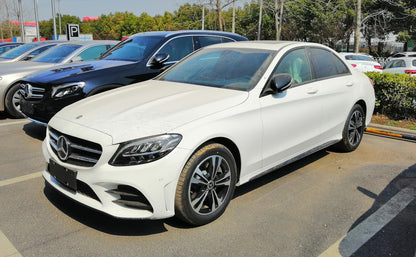 Beispielfahrzeug Mercedes-Benz C-Klasse; Fahrzeug nicht im Lieferumfang