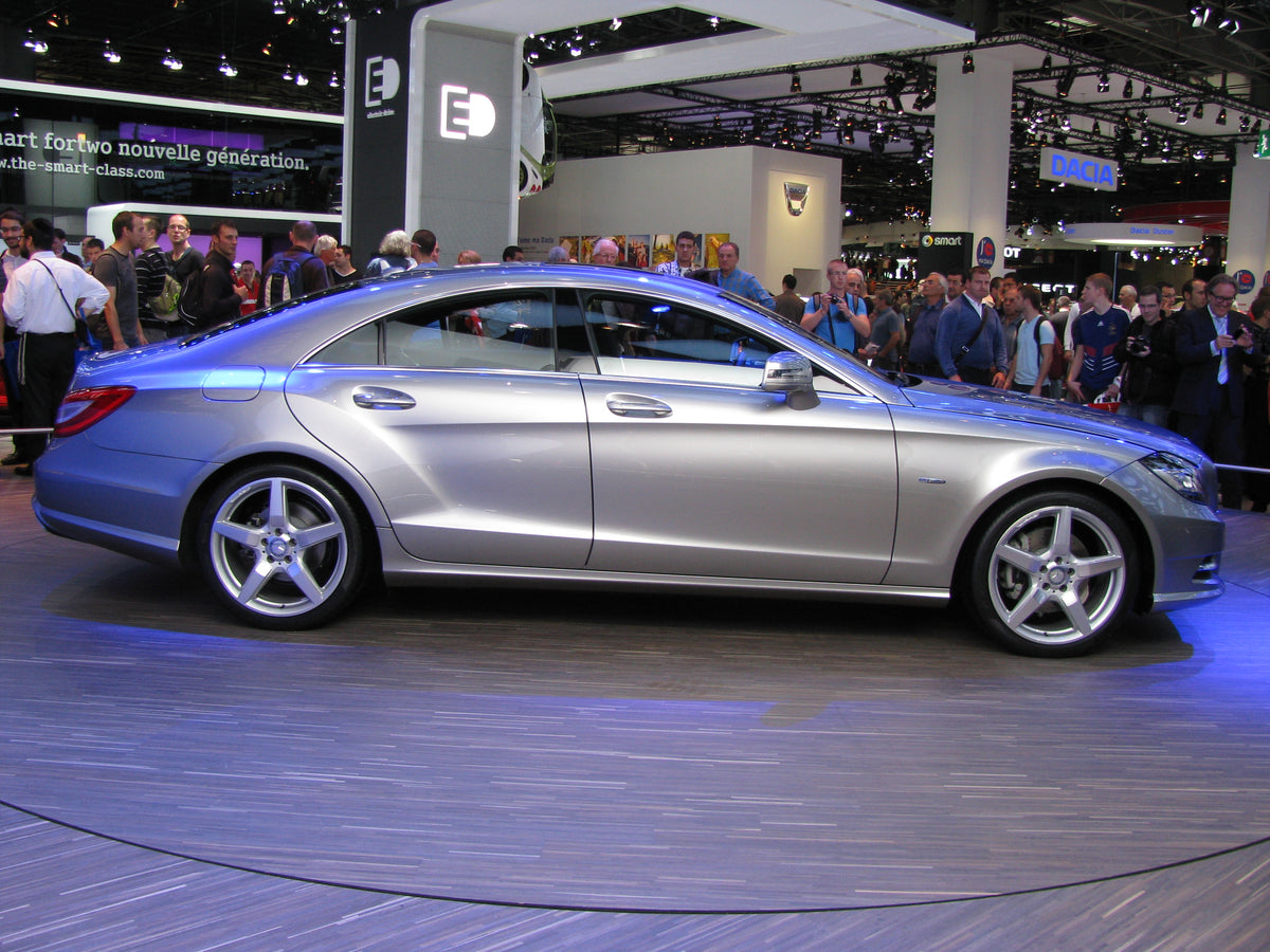 Beispielfahrzeug Mercedes-Benz CLS; Fahrzeug nicht im Lieferumfang