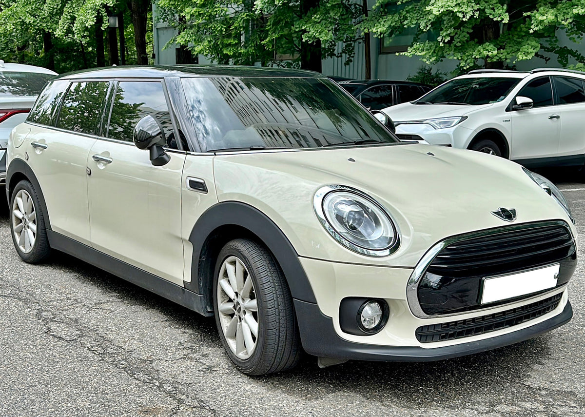 Beispielfahrzeug MINI MINI F54 Limited-Version; Fahrzeug nicht im Lieferumfang