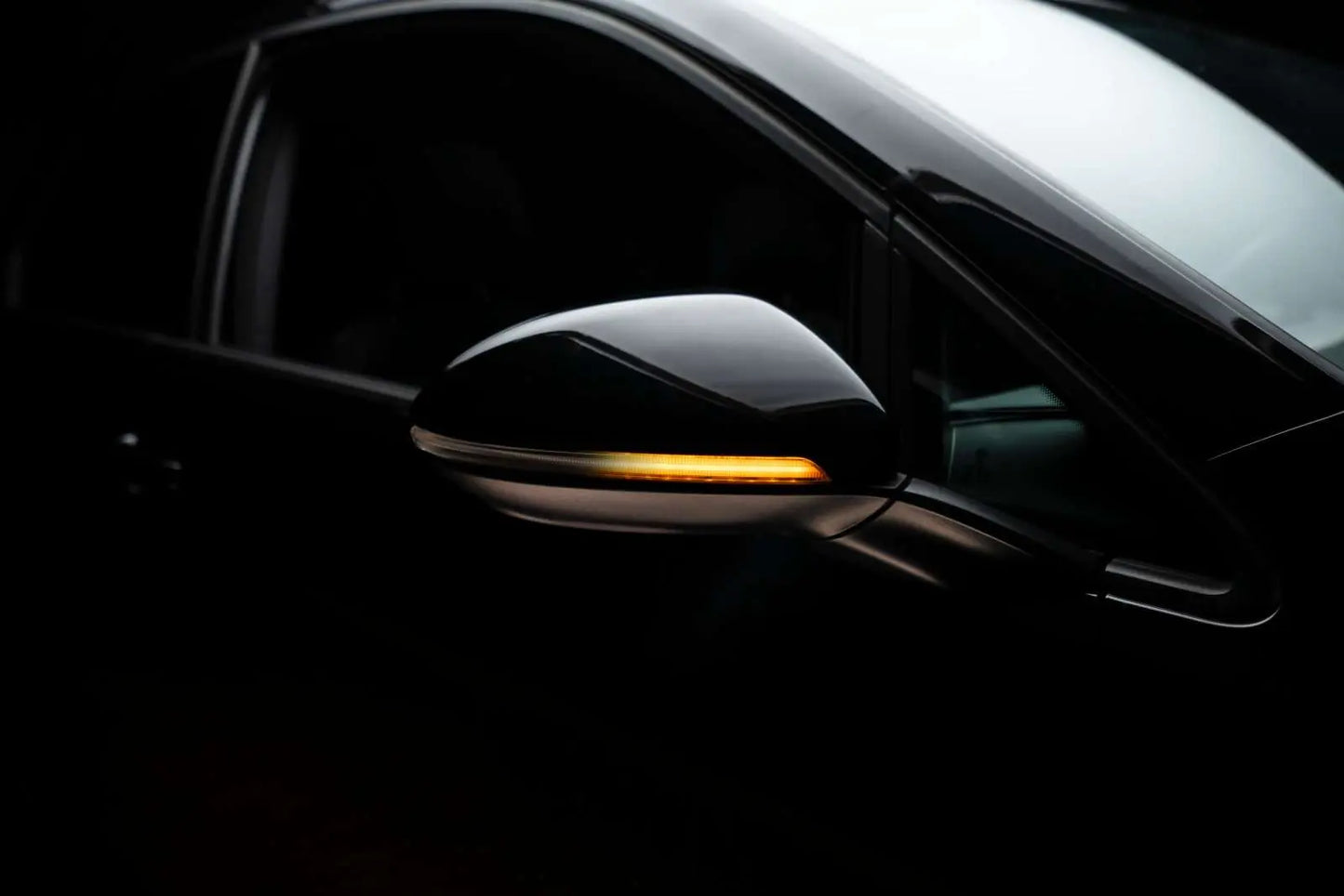 LEDRiving® Dynamische LED Spiegelblinker VW Golf VII - Black Edition - Samsuns Group